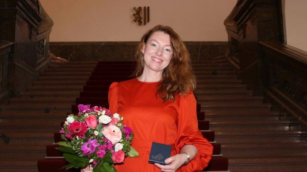 Goldene Ehrennadel der Stadt Leipzig für Simone Schwarz