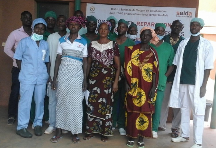 Operationen für Frauen mit Fisteln und schweren Genitalverstümmelungsfolgen im März 2016